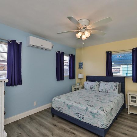 Gorgeous Beach Condo Сент-Питерсберг Экстерьер фото